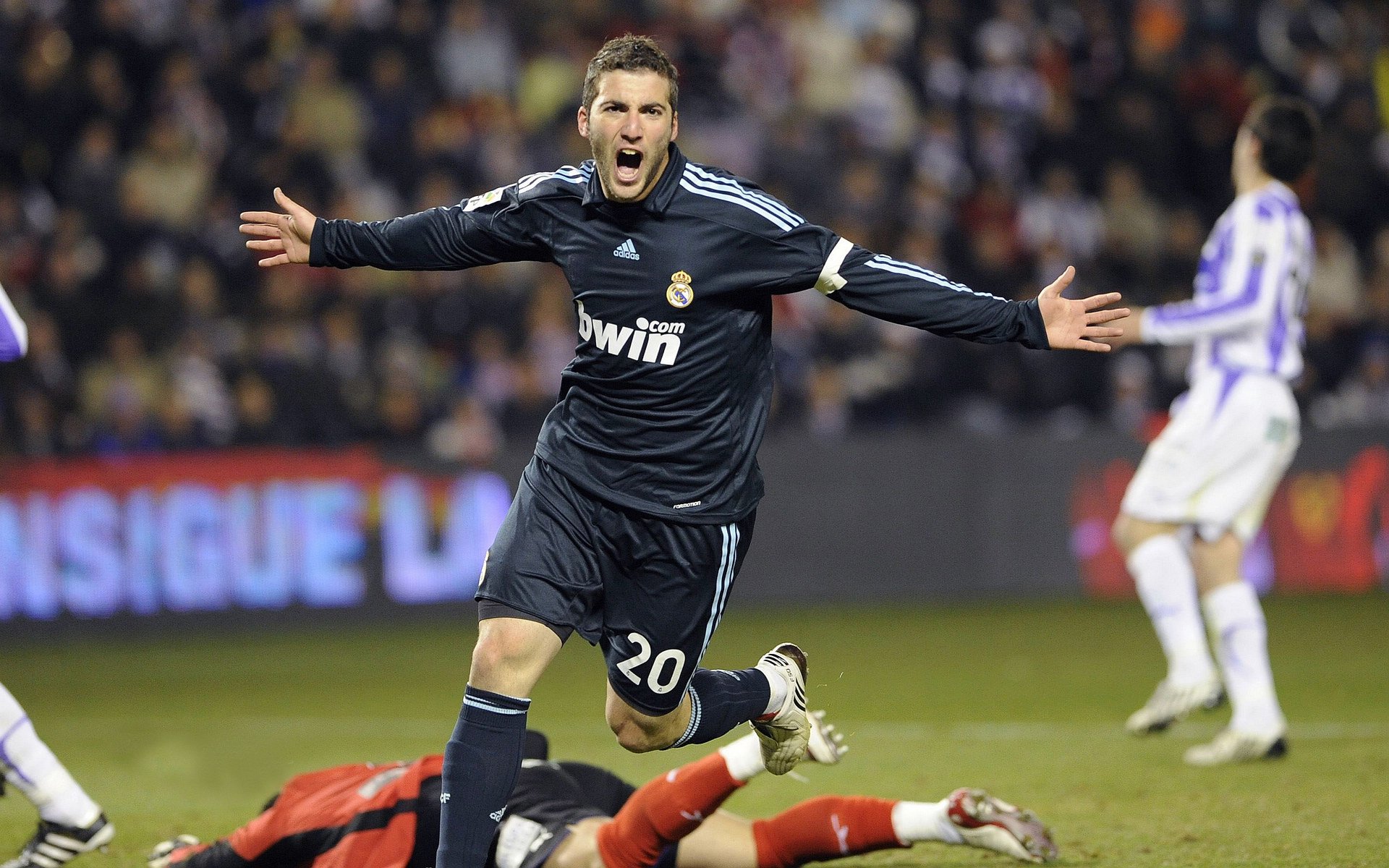 世界杯之后FIFA确认将投入更多资源发展VAR与半自动越位技术